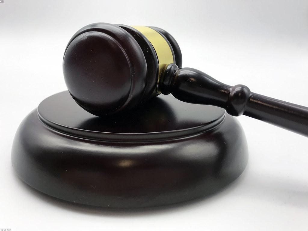 វិស័យ និងច្បាប់: ការយល់ដឹងអំពីច្បាប់ និងការអនុវត្ត