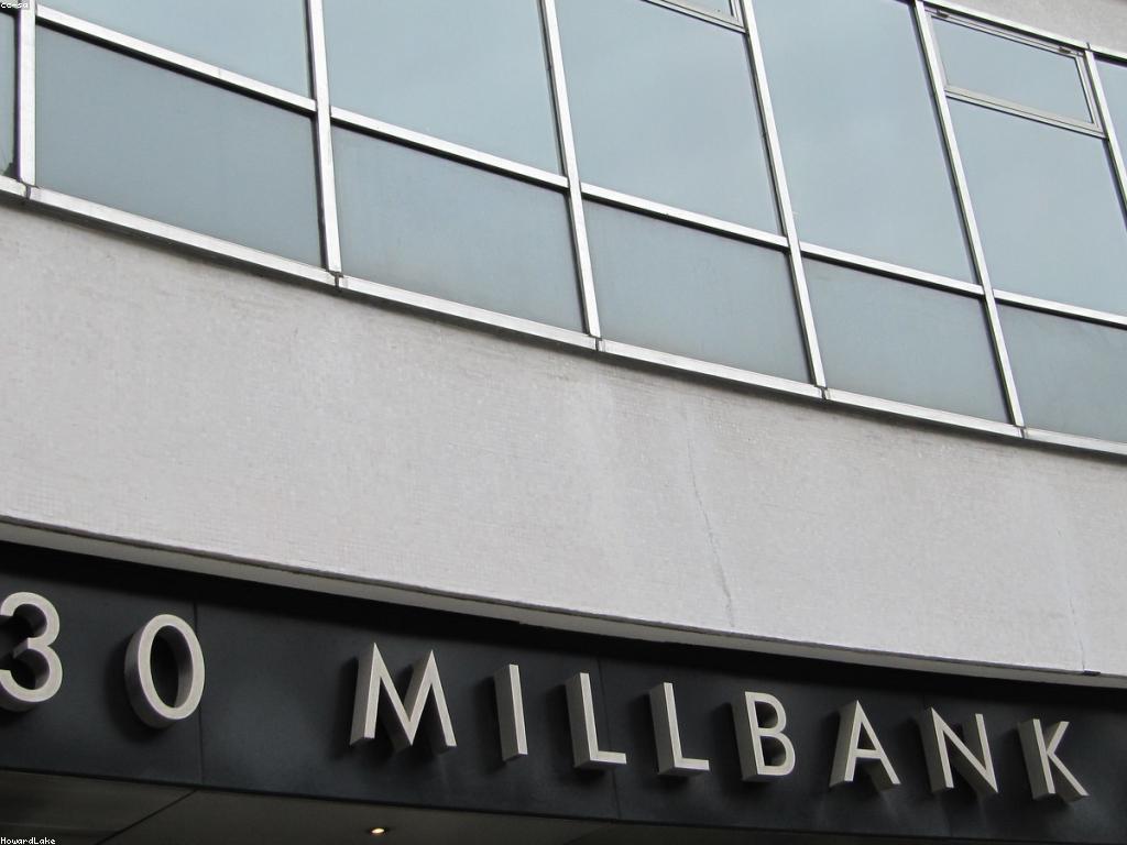 វិស័យ និងច្បាប់: ការយល់ដឹងអំពីច្បាប់ និងការអនុវត្ត